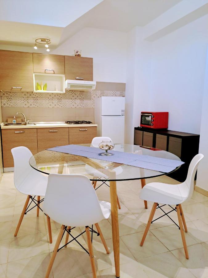 Tao Charming Apartment Taormina Exterior photo